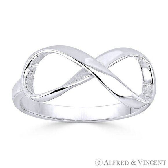 Infinity Symbol / Figure 8 Charm Stackable Ring in .925 Sterling Silver - Size 8 - Picture 1 of 1